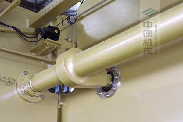 ZDP-20050高精度扭轴同步装置，采用知名品牌关节轴承，经久耐用.jpg